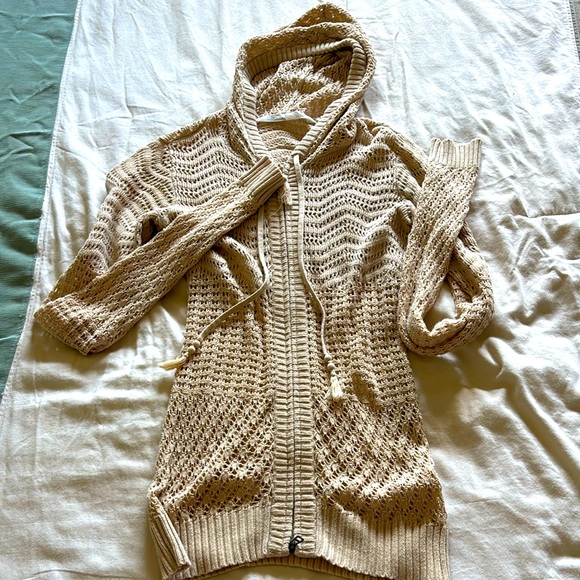 Athleta Sweaters - Athleta crochet hooded sweater. Sz XS